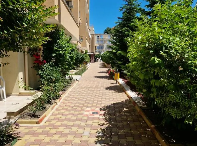 Kamelia Apartamento Sunny Beach