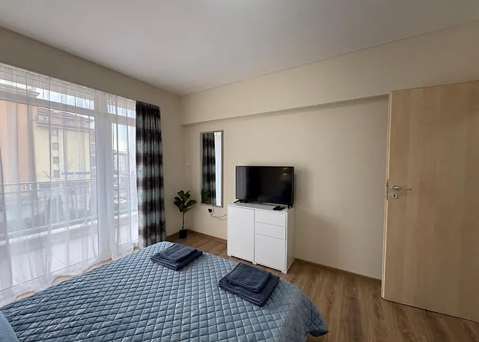 Kamelia Daire Sunny Beach